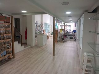 Local comercial en venta en Castilla - Hermida en Santander