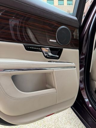 Jaguar XJ 3.0D 275cv Portfolio 2010