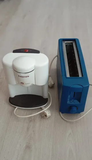 Cafetera Taurus Duetto Blanca + Tostadora