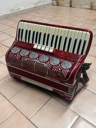 Fisarmonica Paolo Soprani Rossa