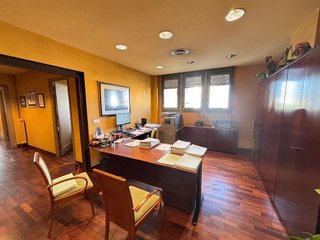 Piso en venta en Eixample Nord – La Devesa en Girona