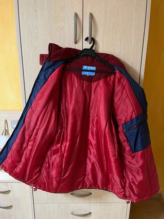 Cazadora hombre azul y roja