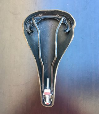 Sillín Brooks Colt Negro