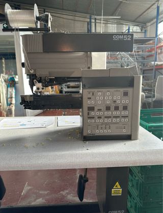 Máquina Dobladora Pestañadora COMELZ COM52