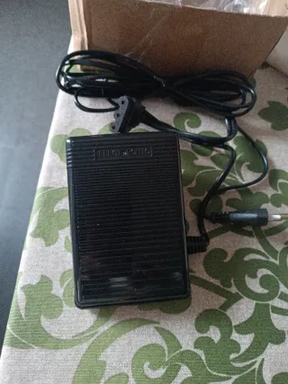 Pedal para máquina de coser