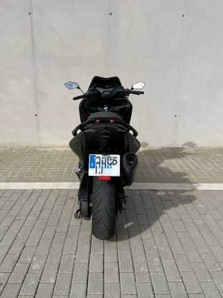 Yamaha Tmax 530 AKRAPOVIC