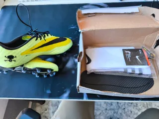 Zapatillas de fútbol Nike hypervenom