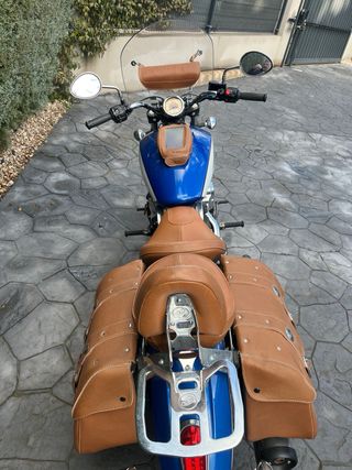 Indian Scout Azul/blanca 8.168 km reales