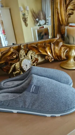 Zapatillas casa grises espiga Fashion Shoes