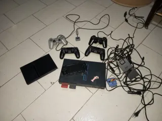 PlayStation 2 Negra Completa