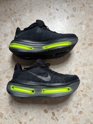 Nike Vomero Premium Negro/Verde