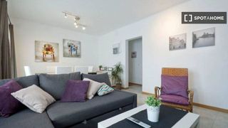 Piso en alquiler en El Turó de la Peira en Barcelona