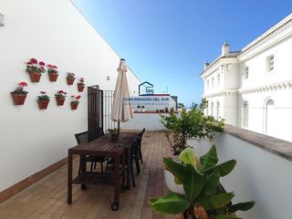 Piso en venta en La Caleta - La Viña en Cádiz