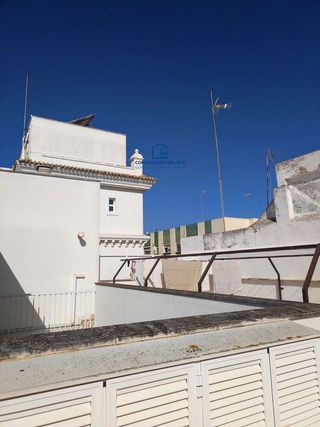 Piso en venta en La Caleta - La Viña en Cádiz