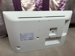 Televisión Philips Blanca