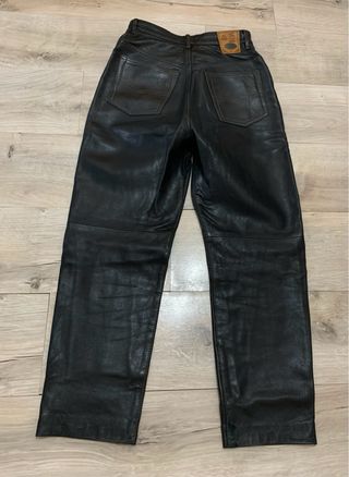 Pantalón de piel negro mujer