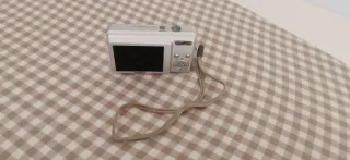 Cámara Fujifilm FinePix J10 Plata