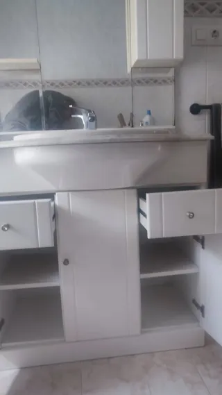 Mueble de baño.