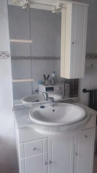 Mueble de baño.