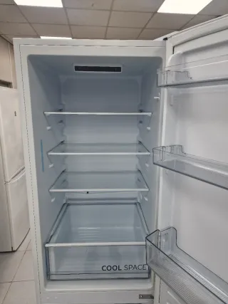 Nevera 1.75m por 54cm