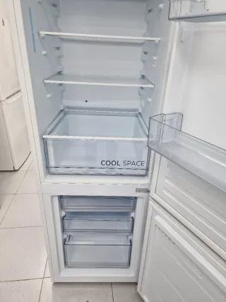 Nevera 1.75m por 54cm