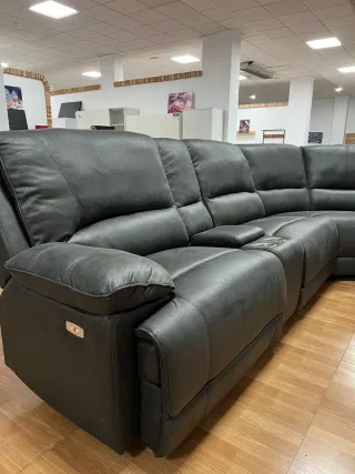 Sofá Rinconera Negro con Reposabrazos