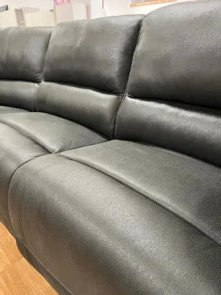 Sofá Rinconera Negro con Reposabrazos