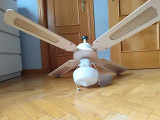 Lámpara Ventilador de Techo Beige y Blanco