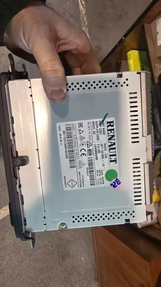 Pantalla Táctil Multimedia Renault 281153136R