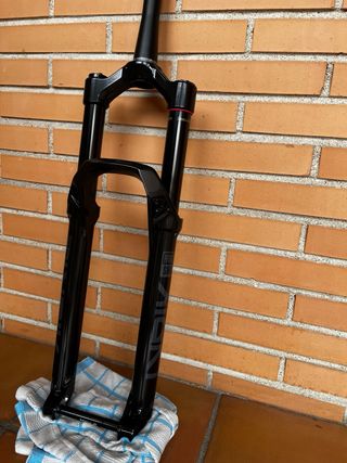 ROCKSHOX LYRIK 160mm Boost 29” suspens 15x110 EMTB