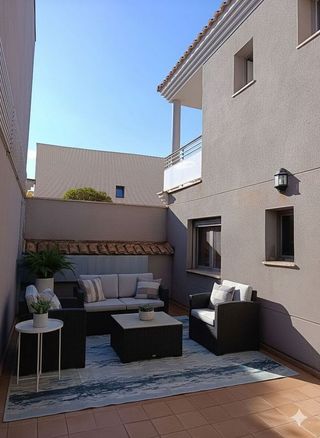 Casa adosada en venta en Santa Cruz - Industria - Polígono Campollano en Albacete