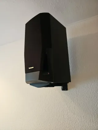 Minicadena Technics con Altavoces modelo SE CH530