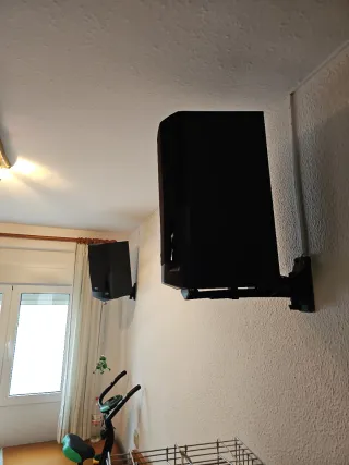 Minicadena Technics con Altavoces modelo SE CH530