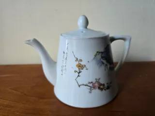 Tetera antigua china decorada