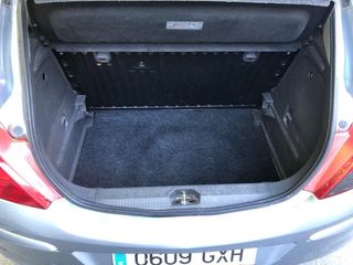 Opel Corsa Essentia 2010