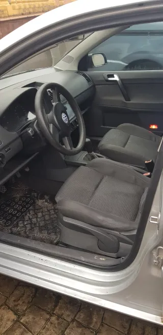 Volkswagen Polo 2002