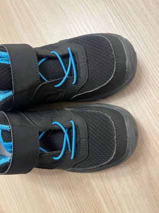 Zapatillas Quechua T33 Trekking Niños