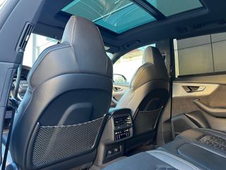 AUDI  RSQ8 quattro tiptronic