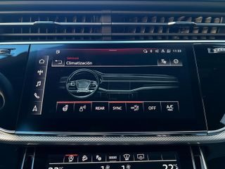 AUDI  RSQ8 quattro tiptronic