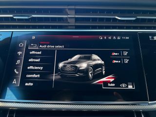 AUDI  RSQ8 quattro tiptronic