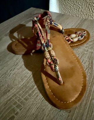 Sandália Rasteirinha Colorida