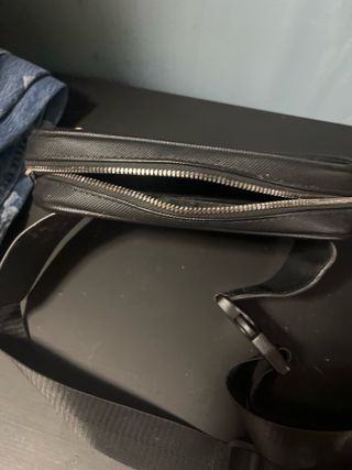 Riñonera Lacoste Negra