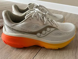 Scarpe Saucony Guide 19