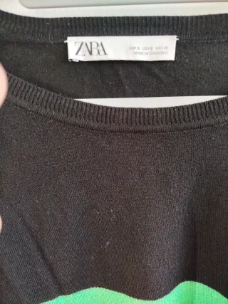 Jersey Zara Rayas Verdes y Negras