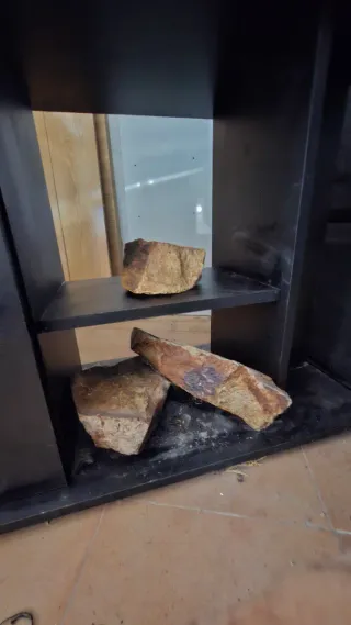 Acuario 240L con mesa, luz, filtro y accesorios