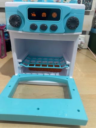 Horno de juguete azul