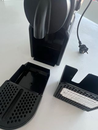 Cafetera Nespresso Pixie De’Longhi