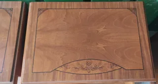 Cassettiera con specchiera + due comodini.