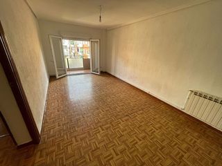 Piso en venta en Reyes Católicos en Alcalá de Henares