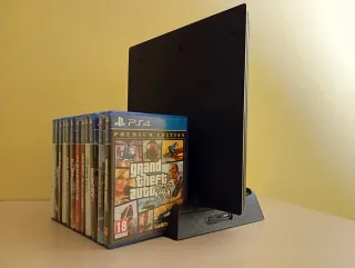 PS4 Pro 1TB + 18 Giochi + Supporto Refrigeratore